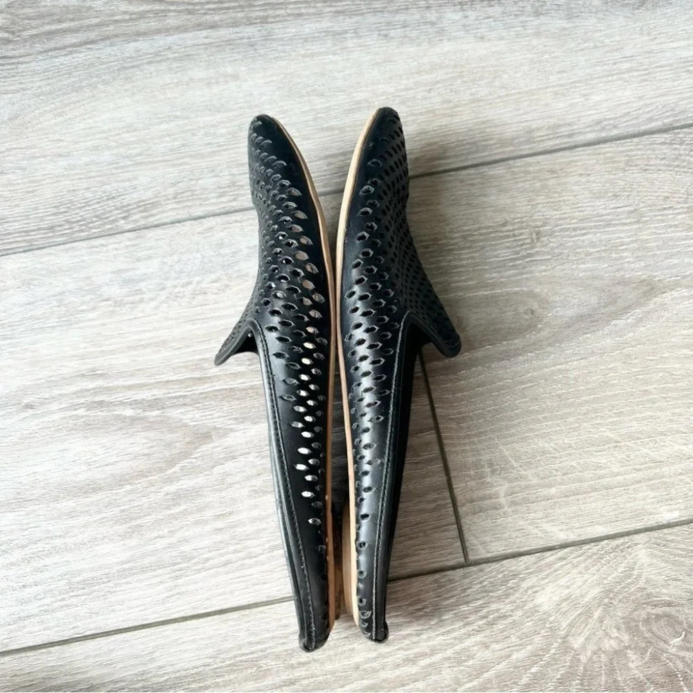 Dolce Vita Grant Perf Perforated Slip On Mules - Picture 7 of 9